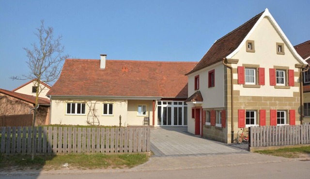 Vacation home for 4 guests with 75m² in Colmberg (177327)