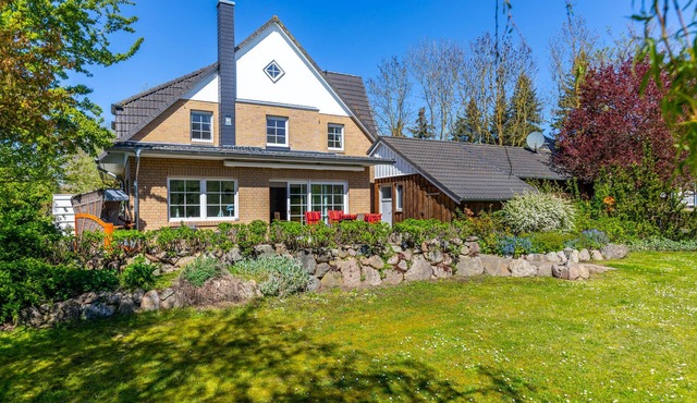 Vacation home for 8 guests with 130m² in Boltenhagen (305032)