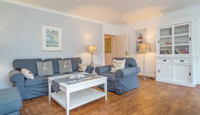 Vacation home for up to 4 people on the Wadden Sea, with garden.