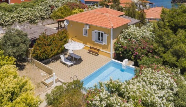 Vacation home Giallo in Samos Town - 4 persons, 1 bedrooms