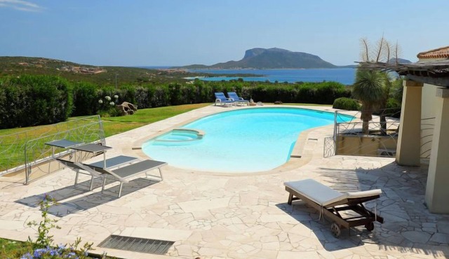 Vacation home Iris by Interhome
