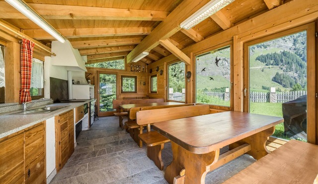 Vacation Home "Maria Steinröserl" with Mountain View, Garden, Wi-Fi & Sauna