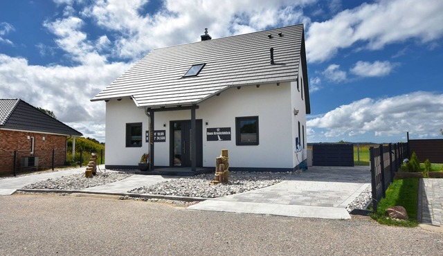Vacation home Kranichblick with sauna, gas fireplace and house ventilation