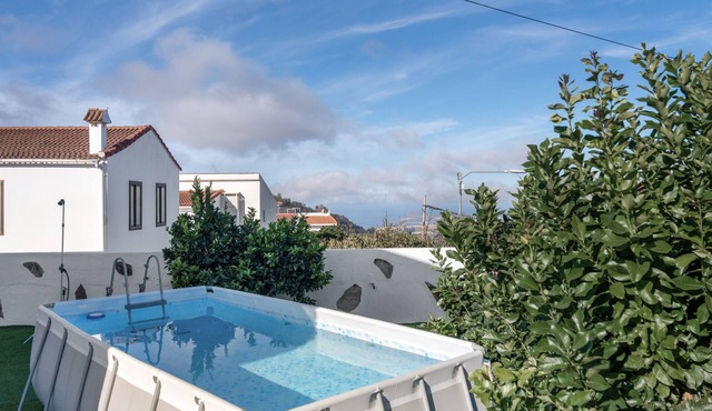 Vacation Home 'La Casa De Teror' with Sea View, Private Pool and Wi-Fi
