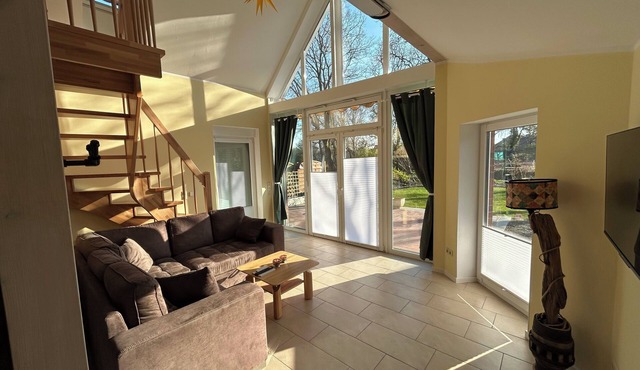 Vacation home Lichtblick in Aurich with terrace and garden