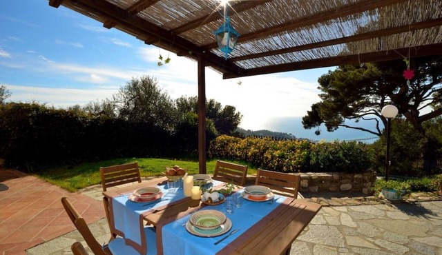 Vacation home magnificent sea and city view
