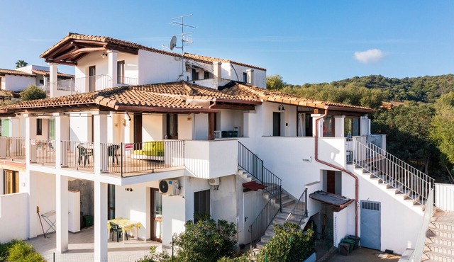 Vacation Home "Pasquale Holiday" with Sea View, 2 Private Terraces & Wi-Fi