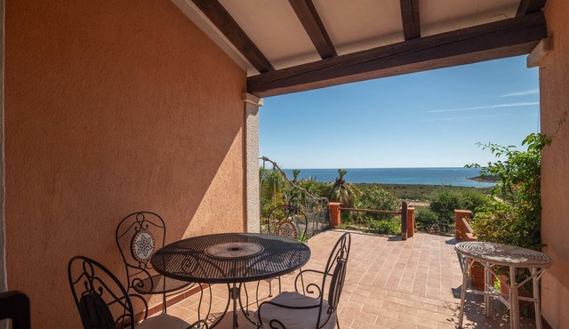 Vacation Home "Villa Anna" with Sea View & Private Terrace