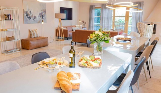 Vacation home with conservatory, garden, fenced property, fireplace in Franconia and only 9km away from Rothenburg, ob der Tauber