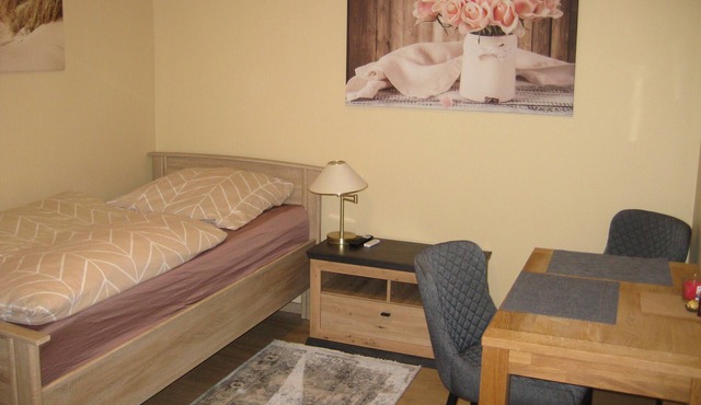Vacation room (1) Distance to the A20 8 minutes, to Neubrandenburg 10 minutes