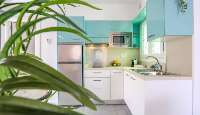 Vacation Studio 'Maresia - Estudio Con Terraza' with Private Terrace and Wi-Fi