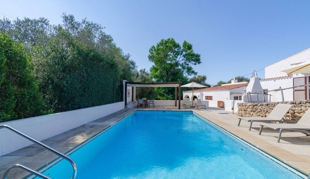 Vacation Villa "Villa Diani" with Pool, Wi-Fi, Garden & Terrace