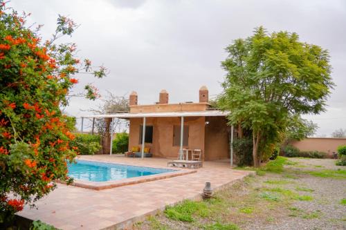 Vacation Villa with Private Pool and Nature Chez Kabour
