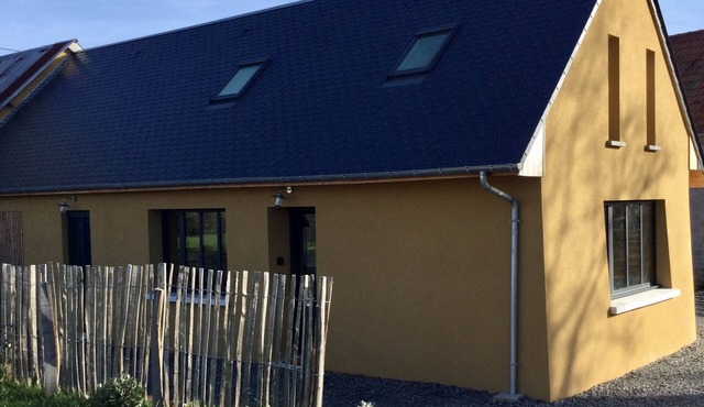 Vacations in a cosy cottage between land and sea