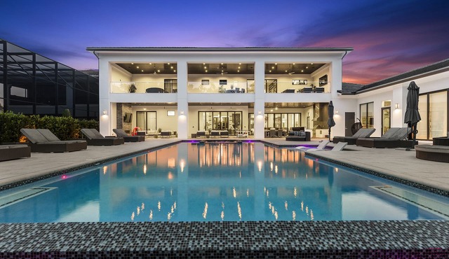 Valhalla Luxury Mansion in Reunion Resort with Vegas style Casino near Disney