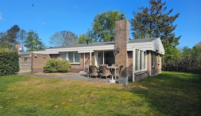 Valkenhoek has lots of privacy near outdoor pool and distance to beach 1,5 km