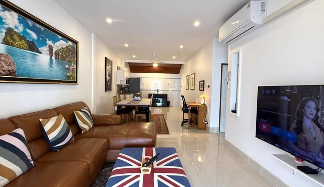 Valley 41 - 2 bedrooms 2 bathrooms Private Villa near Phuket Town