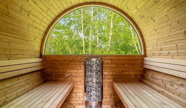 Valley View: 5BR Mtn Home with Hot Tub, Sauna & Two Living Rooms!