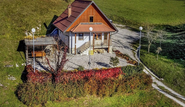 Valley view Holiday Home Mrak with sauna