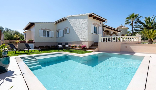 Valoca Wellnessurlaub mit Pool & Whirlpool in Son Serra de Marina
