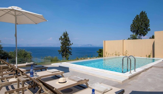 Valtes Green - Three Bedroom Villa, Sleeps 6