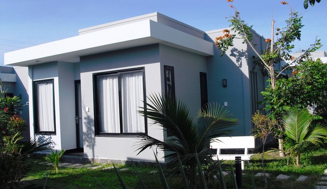 Van Nguyen Minihouse