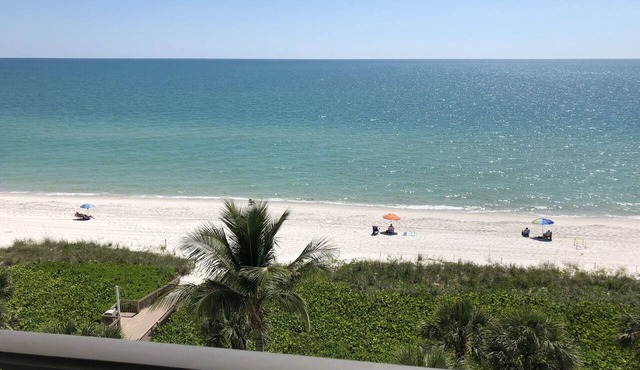 VANDERBILT BEACH- BEACHFRONT 2 BEDROOM, 2 BATHROOM CONDO.SIMPLEY GORGEOUS!