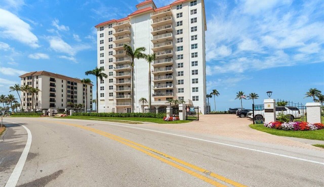 Vanderbilt Shores Beachfront Condo