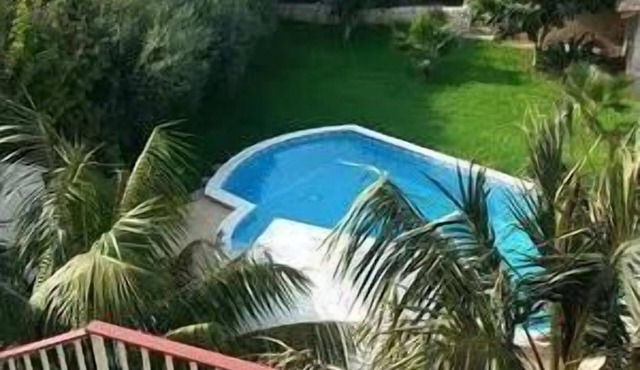 VanessaHolidayHome First Floor in Cava d'Aliga
