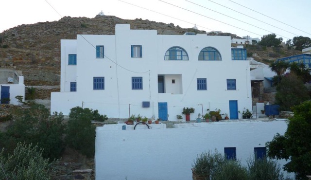 Vasilis Place Ιos