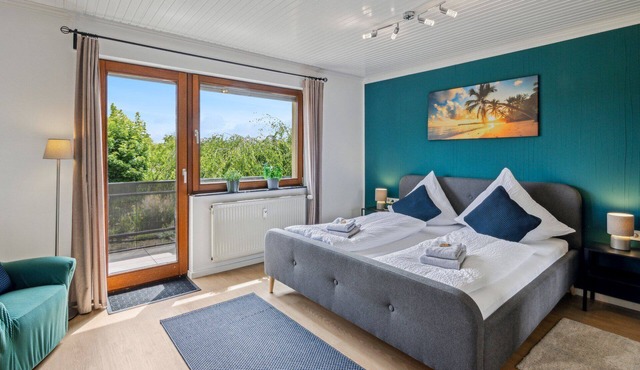 VEGA animal friendly apartment with balcony | near IRT Föhren and Moselle