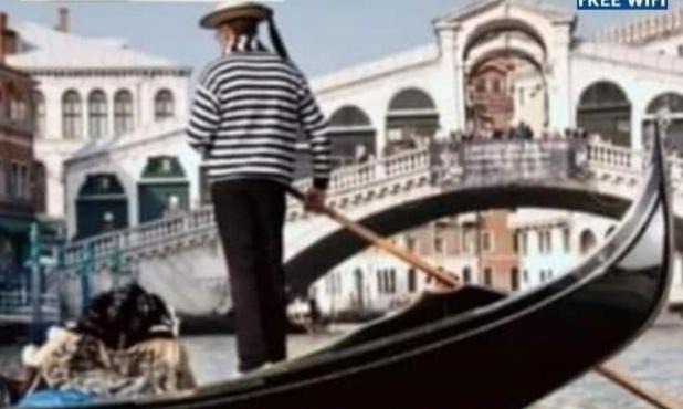 VENICE-HOUSE
