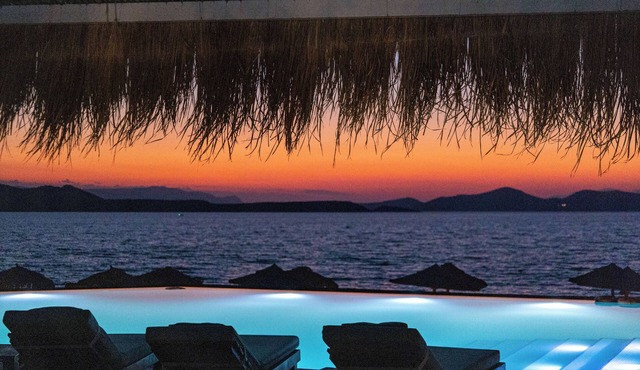 VENUS BEACH HOTEL