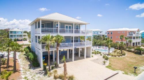 Veranda Views by Pristine Property Vacation Rentals