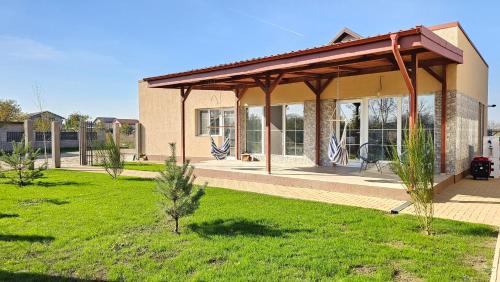 Verona House