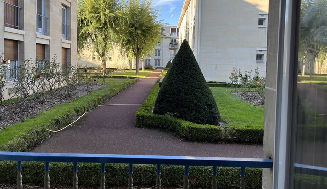 Versailles Studio Meublé Dispo de Juillet à Septembre