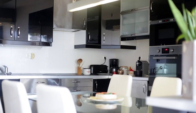 Very Comfortable and Modern Apartment- Cascais Portugal
