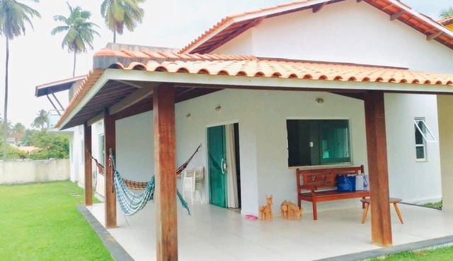 Very comfortable beach house. Beachfront gated community 24 hour security