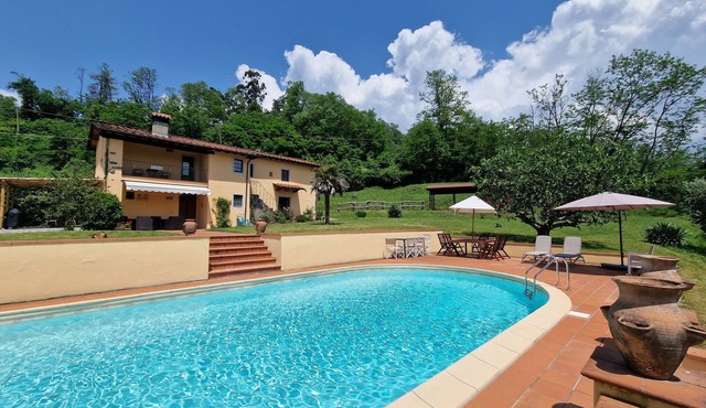 Very private 3 bedroom villa, private 15m pool, large garden, lovely views.