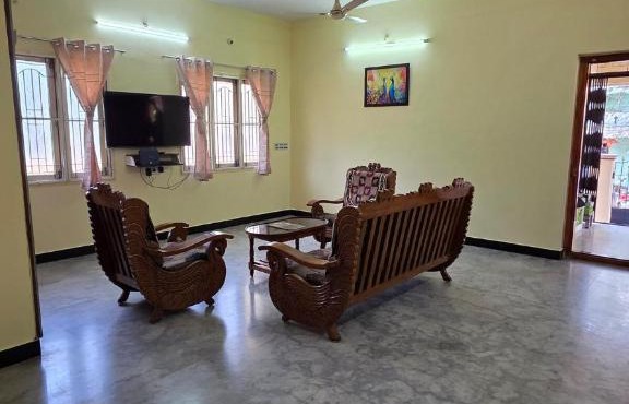 Vetri Rockfort Retreat Homestay