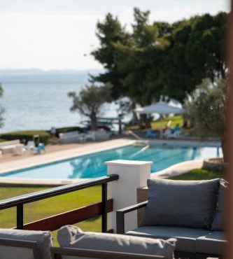 Veya Suite - Private Beach & Pools