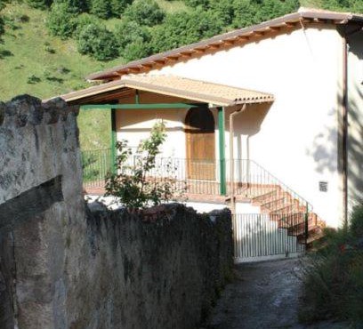 Via Mannella, Collimento, L'Aquila