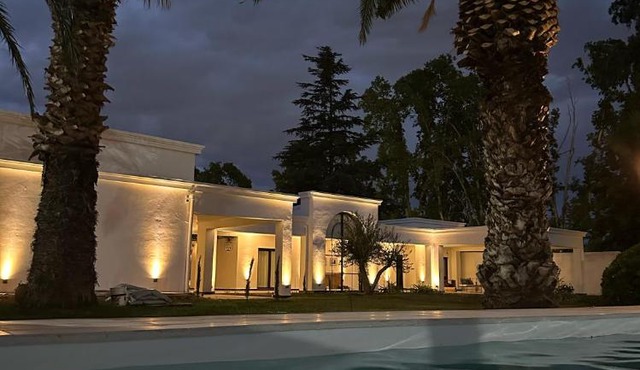 Viamonte Winery Lodge