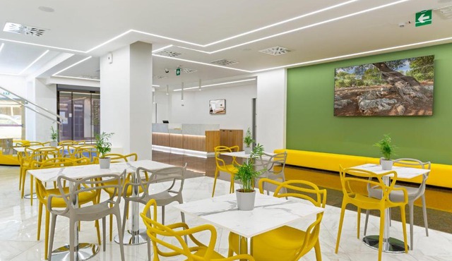 Victor Hotel