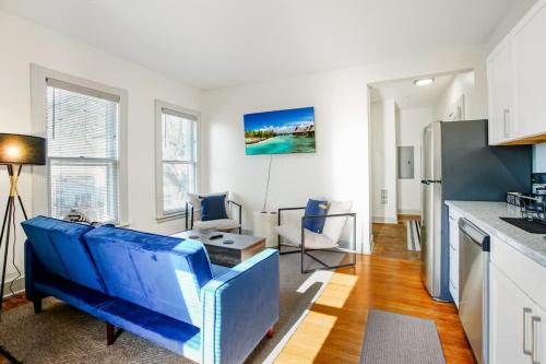 Victorian Cleveland Clinic With Queen Bed, Sleeps 3