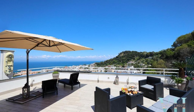 Victory's Luxury House with Jacuzzi on the Roof