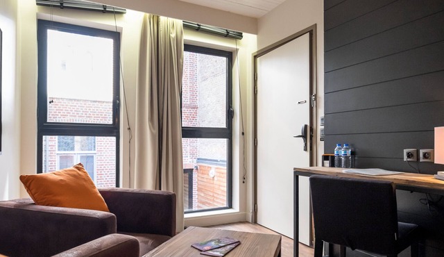 Vieille Bourse - Studio close to stations and old city - Welkeys
