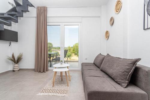 Viento Suites Possidi