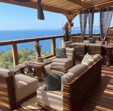 View and Dream