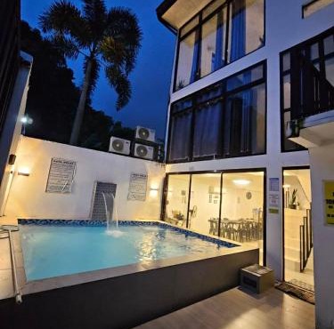 View Deck Private Pool